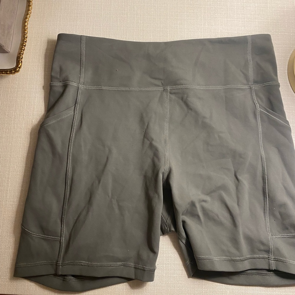 Lululemon Fast and Free Size 10 shorts